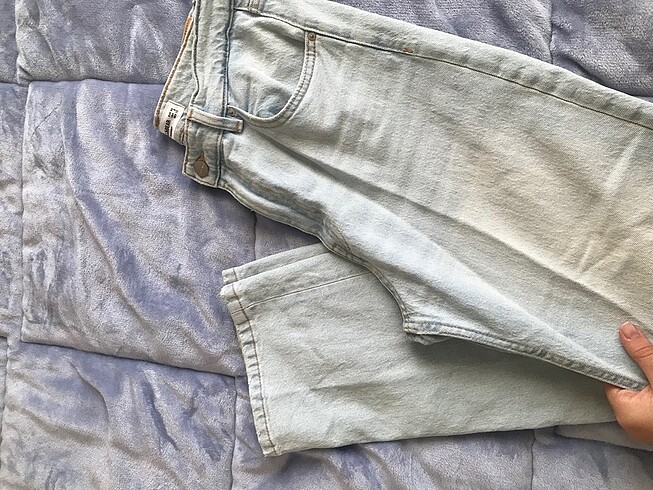 40 Beden Açık renk bershka kot