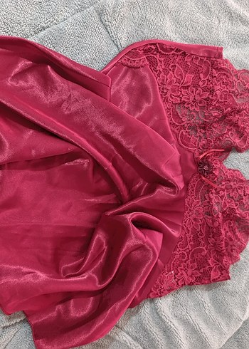 Bordo , güpürlü Uzun İp Askılı saten gecelik - Görsel 2