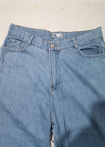 Paça detaylı pantolon