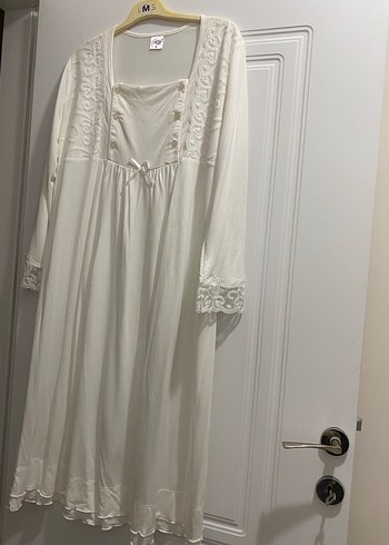 Uzun Beyaz Kadın Sabahlık lohusa geceliği - Görsel 2