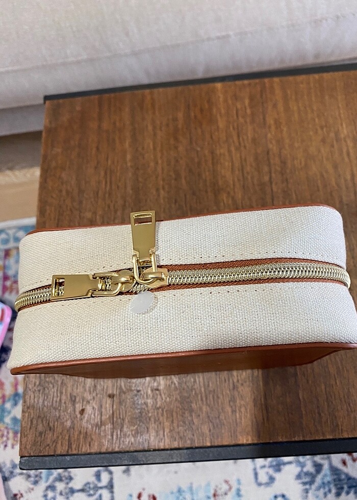 Makyaj cantası - Görsel 4