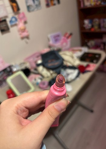Ultra Violette SPF 50 Dudak Parlatıcısı Lip Gloss - Görsel 3
