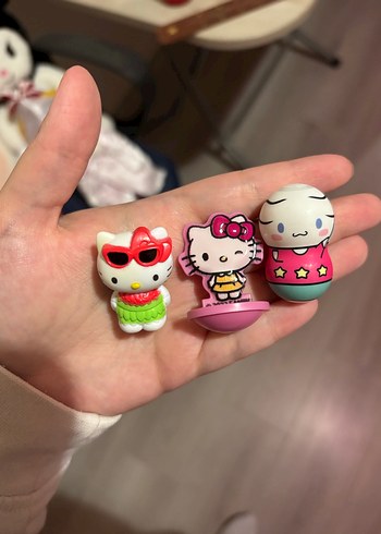 Renkli Hello Kitty Sürpriz Yumurta Figürleri - Görsel 2