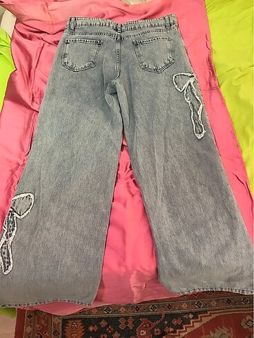 38 Beden Kurdele (ribbon) desenli butik pantolonu