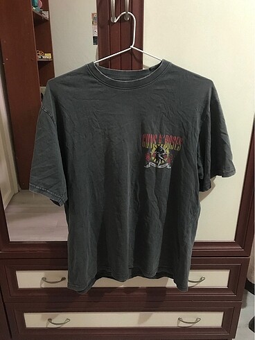 Guns N Roses temalı sırtı baskılı oversize tişört