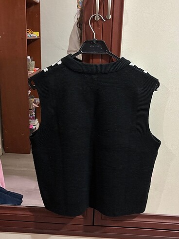 s Beden H&M y2k, punk, gothic modalara uygun süveter
