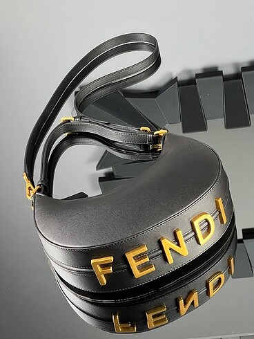 Fendi Çanta