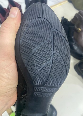 Siyah Tokalı Kadın Blok Topuk Bot - Görsel 6