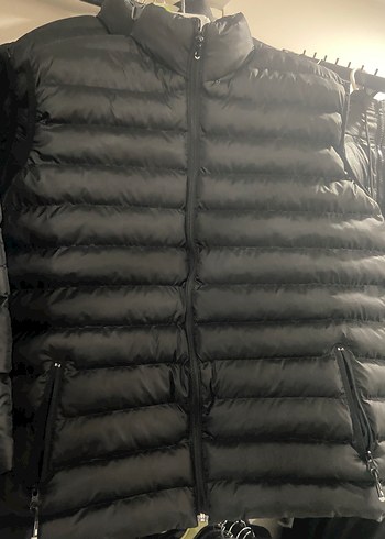 Dik Yaka Siyah Fermuarlı Erkek Şişme Yelek - Görsel 2