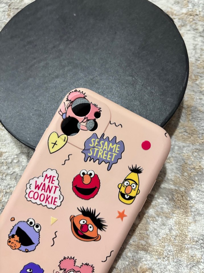 Pastel Renkli Şişkin Pop Kültür Telefon Kılıfı - Görsel 3