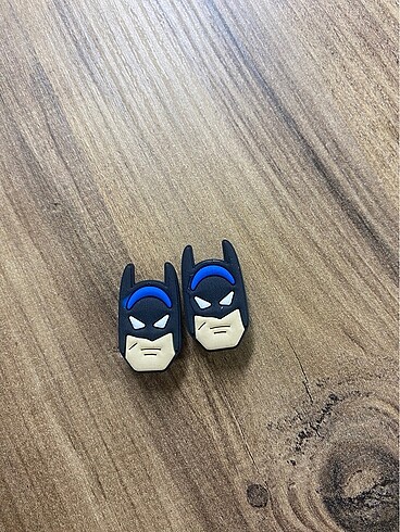 Batman Crocs süsü