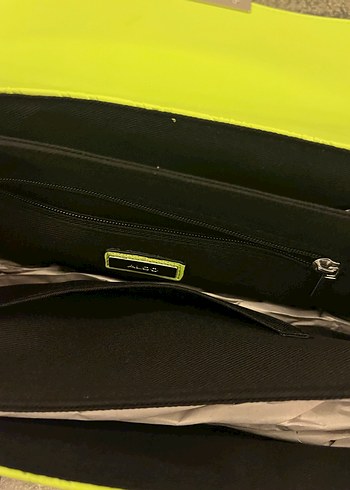 Yeşil Fermuarlı Kadın Çanta - Görsel 11