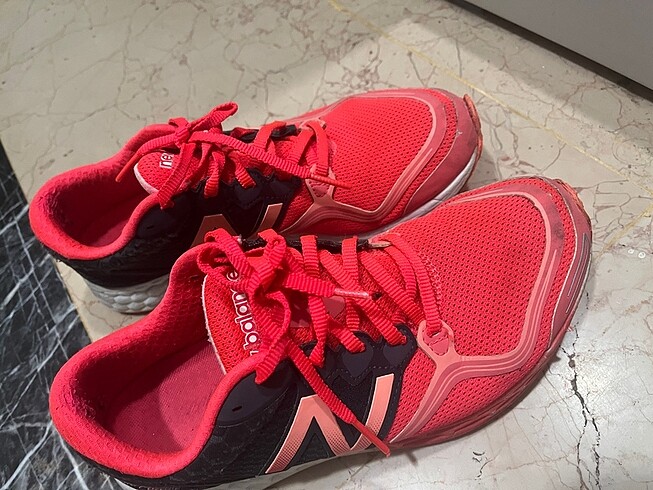 New Balance New blance spor ayakkabı kadın