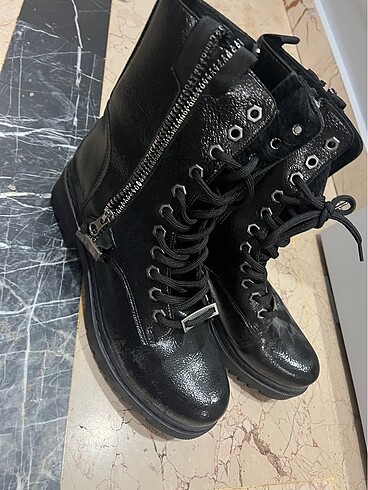 İÇİ YÜNLÜ RUGAN BOT - Görsel 2