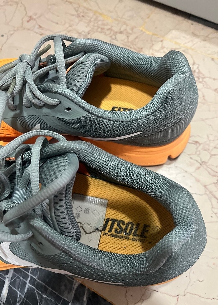 ORJİNAL NİKE KOŞU AYAKKABISI - Görsel 3