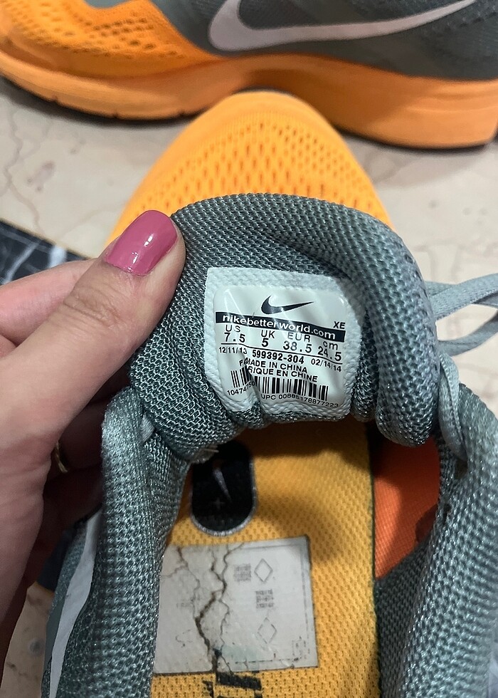 ORJİNAL NİKE KOŞU AYAKKABISI - Görsel 4