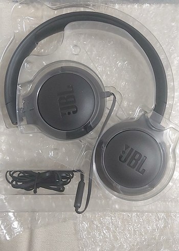 JBL Tune Siyah Kulaklık - Görsel 3