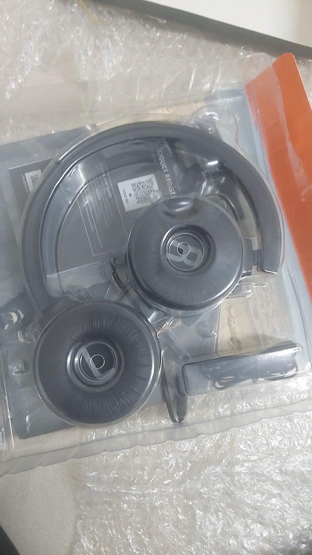 JBL Tune Siyah Kulaklık - Görsel 4