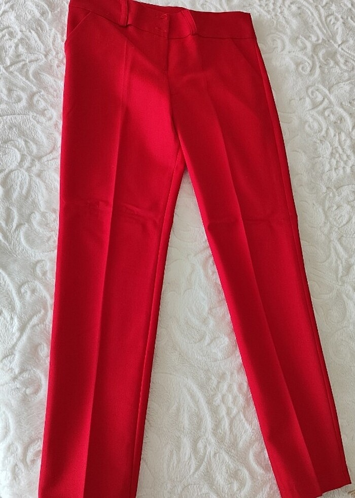 Kırmızı kumaş pantolon - Görsel 2