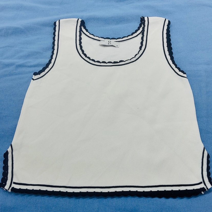 Beyaz Kadın Triko Atlet Siyah Detaylı - Görsel 2