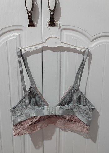 Koton Gri Dantel Detaylı Kısa Bralet