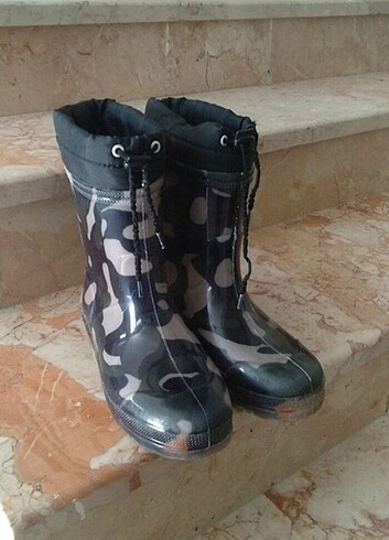 Yeni sifir ayrinda 