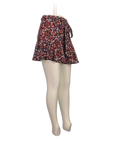 Stradivarius Stradivarius Mini Şort %70 İndirimli.