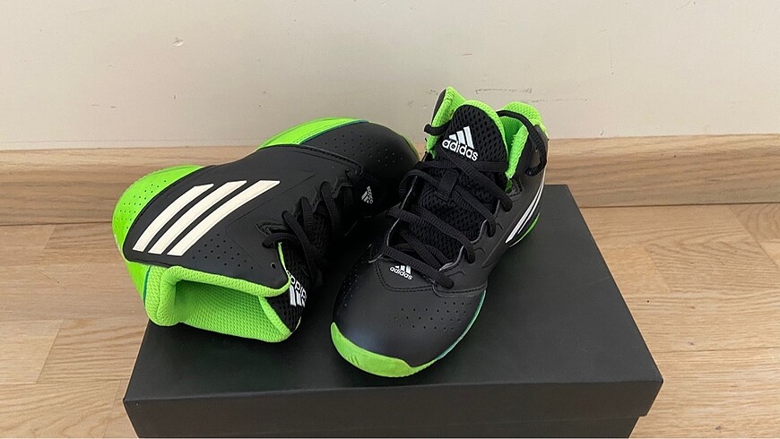 Adidas Adidas çocuk spor ayakkabısı