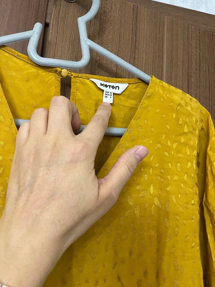 Sarı V Yaka Keten Bluz - Görsel 2