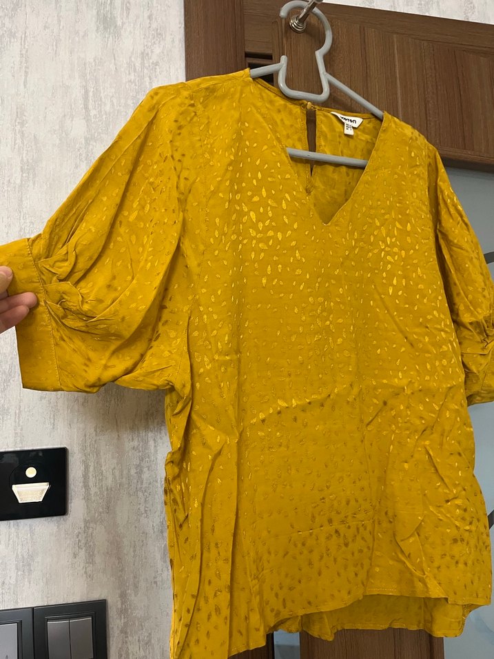 Sarı V Yaka Keten Bluz - Görsel 3