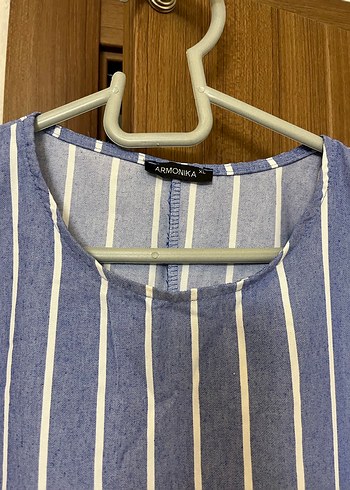 Mavi Çizgili Kolsuz Midi Elbise - Görsel 3