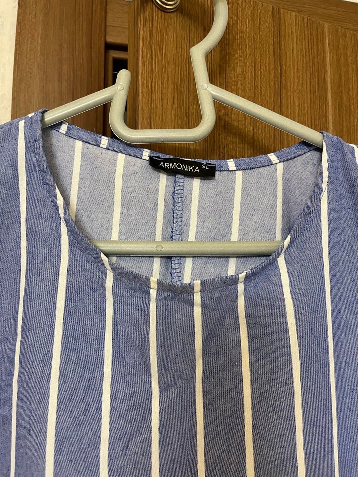 Mavi Çizgili Kolsuz Midi Elbise - Görsel 3