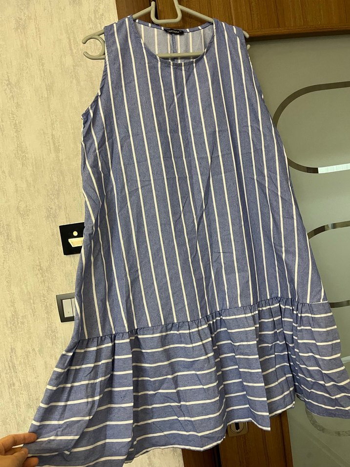 Mavi Çizgili Kolsuz Midi Elbise - Görsel 2