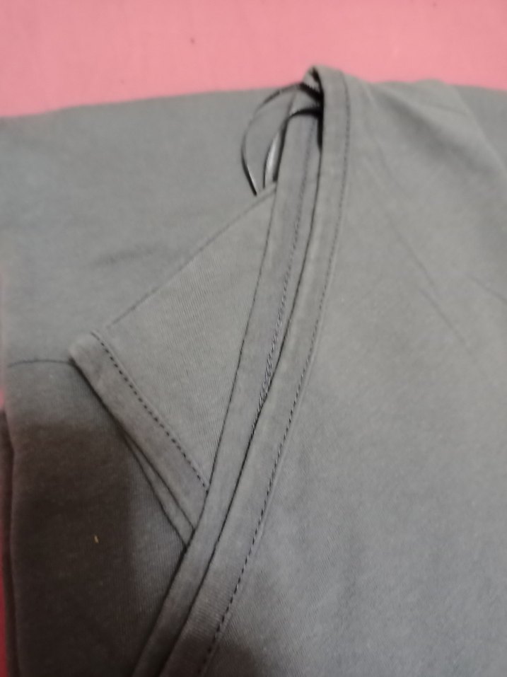 Gri Tek Omuzlu Kadın tişört - Görsel 4