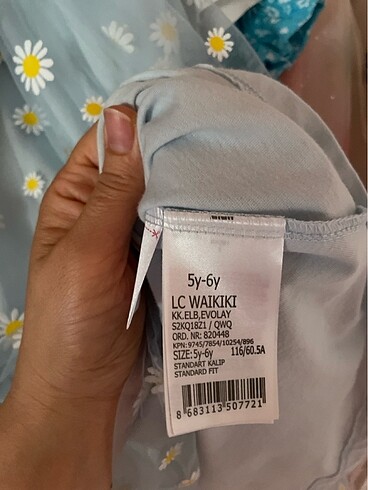 6 Yaş Beden Lc waikiki marka papatyalı elbise