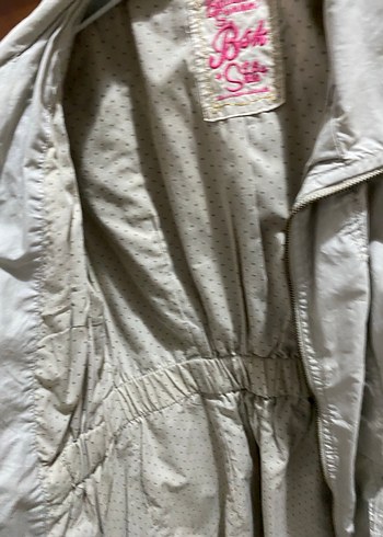 Kemerli Kısa Kollu Bej Kadın Ceket - Görsel 3