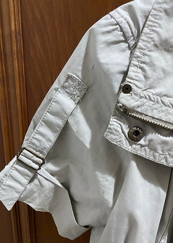 Kemerli Kısa Kollu Bej Kadın Ceket - Görsel 2