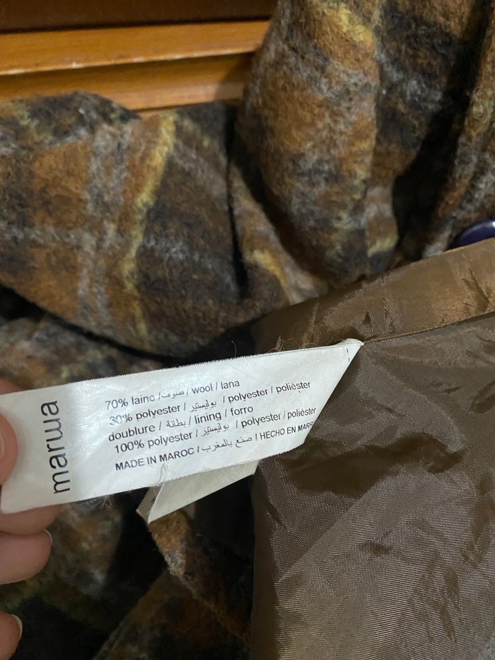 Kahverengi Düğmeli Kadın Yün Kaban - Görsel 4