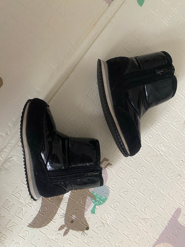 Erkek bebek kar botu - Görsel 2