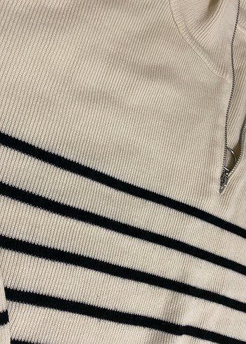 Bej Çizgili Yüksek Yakalı Kadın Kazak - Görsel 2