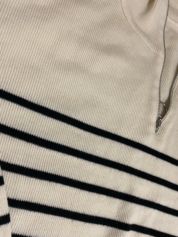 Bej Çizgili Yüksek Yakalı Kadın Kazak - Görsel 2