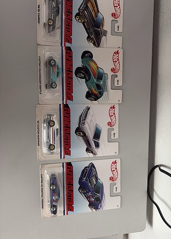  Beden Renk Hot wheels