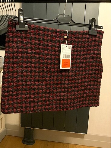 Mango yeni ve etiketli kışlık mini etek