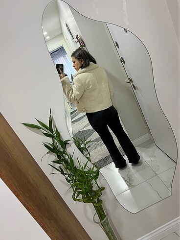 Stradivarius s beden mont