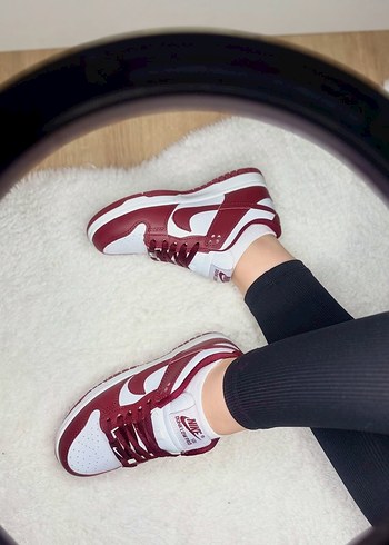 Nike NİKE DUNK LOW SIFIR KUTULU KADIN SPOR AYAKKABI