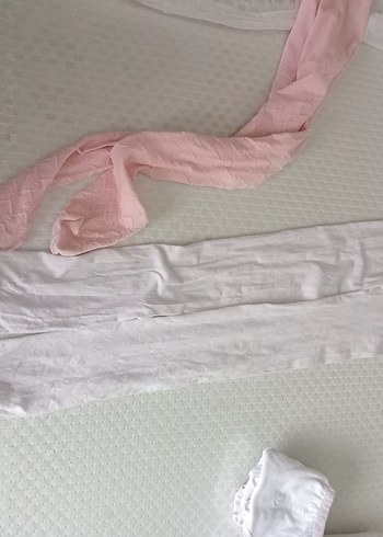 5 Yaş Beden Nakışlı Beyaz Pamuklu Çocuk Külotlu Çorap