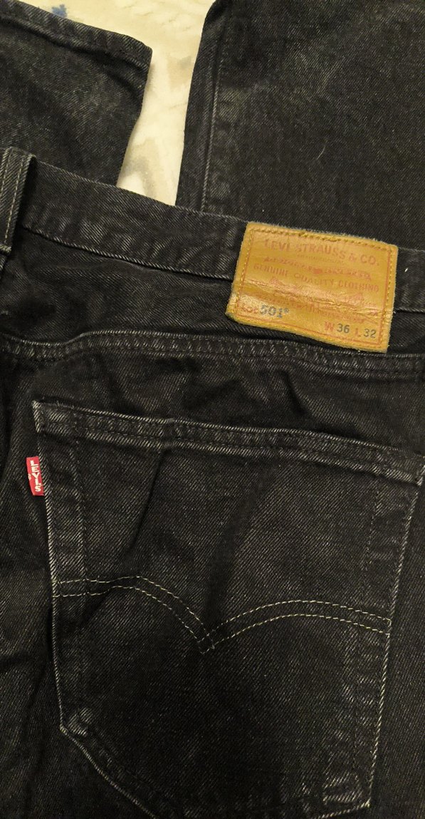 Siyah Denim Kısa Pantolon  Şehir Stili & Rahatlık — görsel 3/5