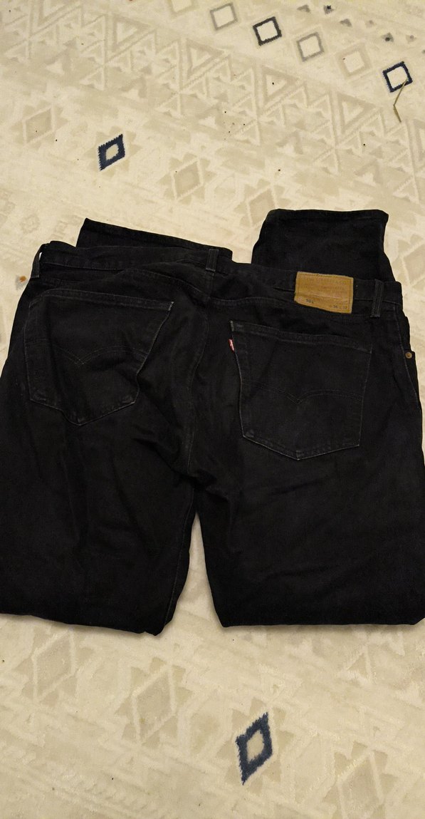 Siyah Denim Kısa Pantolon  Şehir Stili & Rahatlık — görsel 2/5