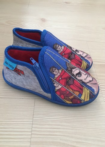 Erkek Çocuk Mavi Pop Kültürlü Sıcak Terlik - Görsel 2