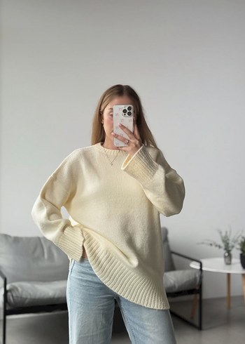 Beyaz Oversize Triko Kadın Kazak